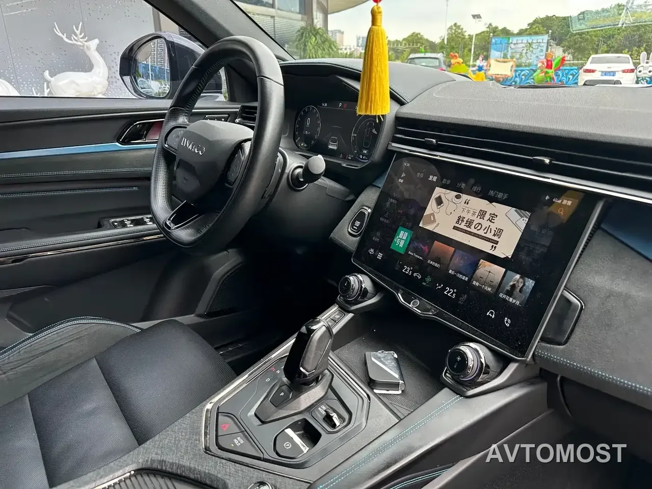 Lynk & Co 05 EM-P 2021 1.5TD PHEV HALO — фото 15