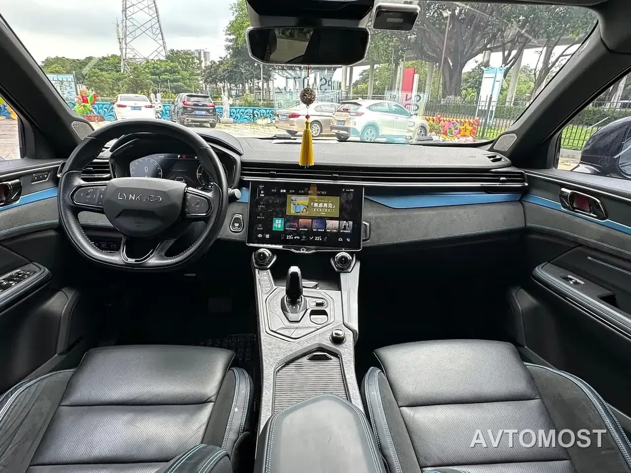 Lynk & Co 05 EM-P 2021 1.5TD PHEV HALO — фото 17