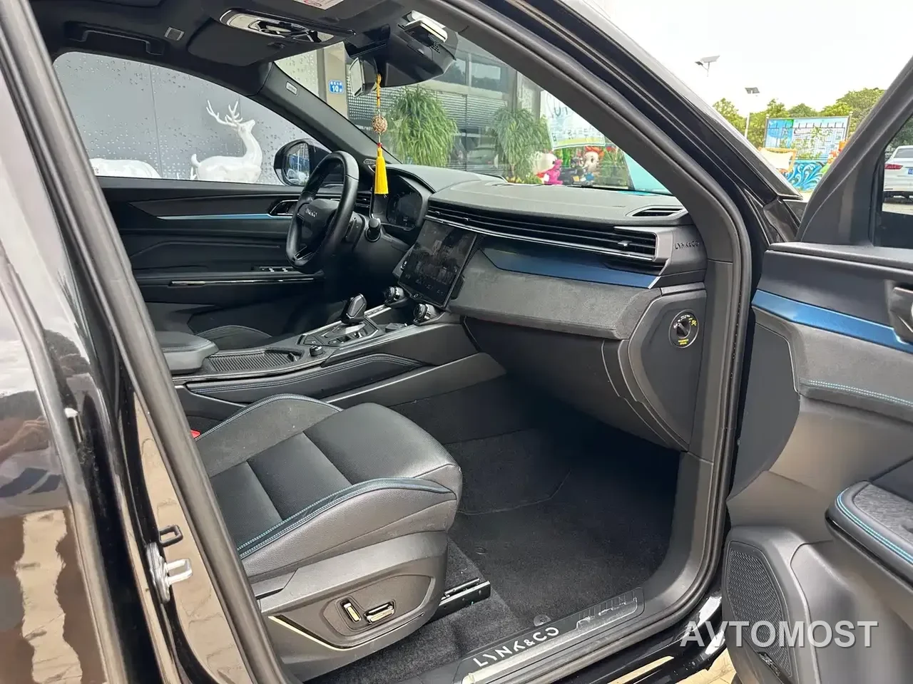 Lynk & Co 05 EM-P 2021 1.5TD PHEV HALO — фото 18