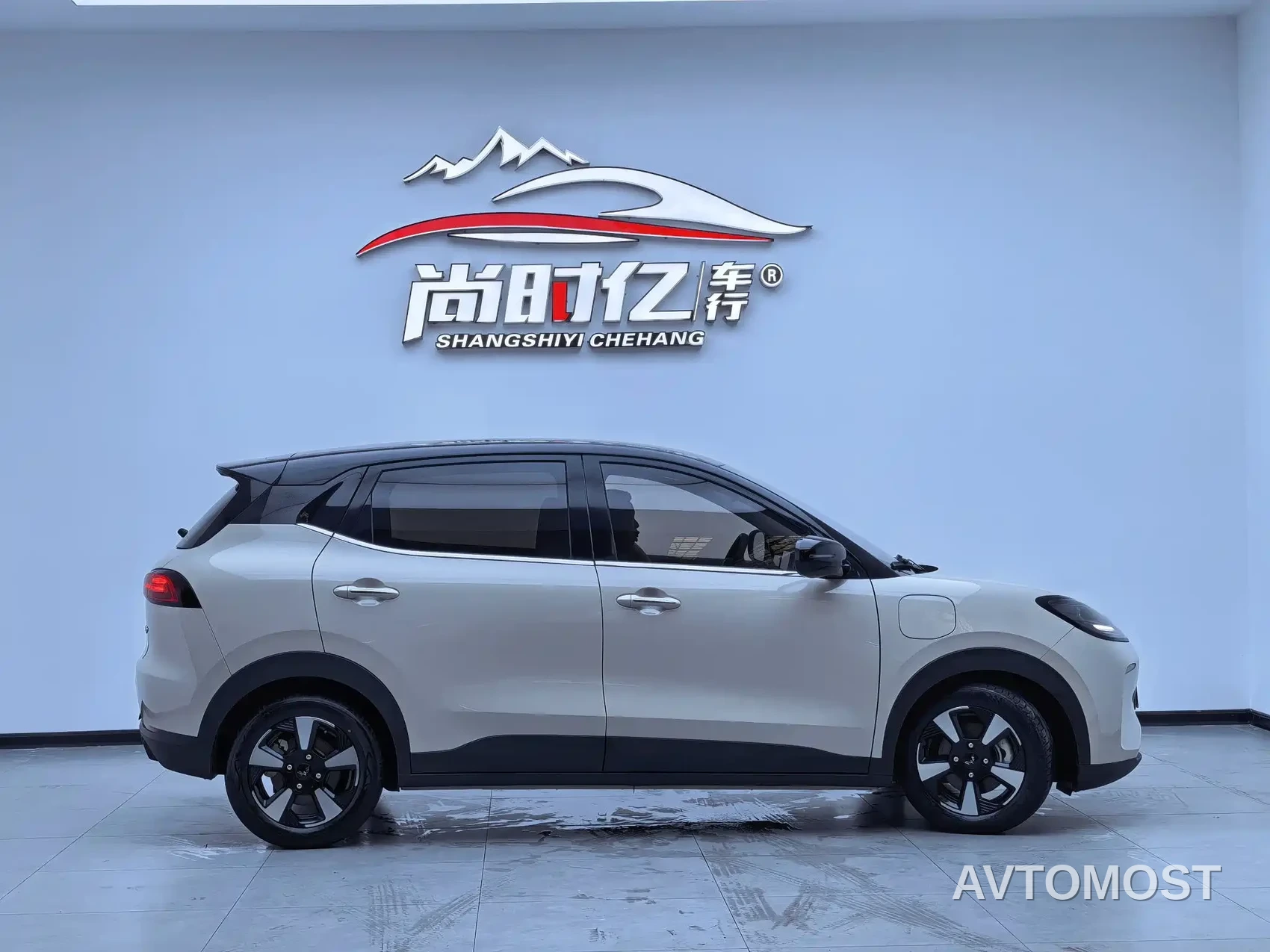 Wuling Binguo PLUS 2024 401km Range 5-seater — фото 6