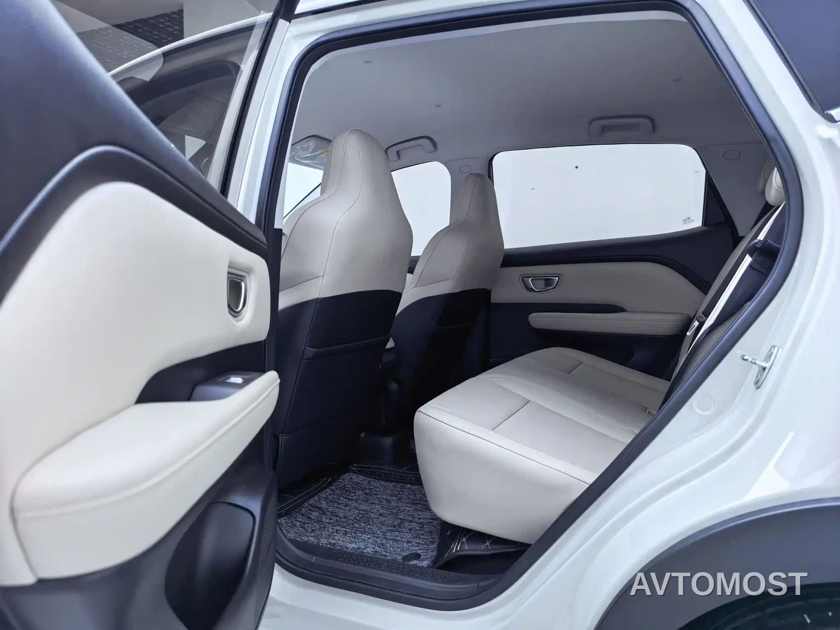 Wuling Binguo PLUS 2024 401km Range 5-seater — фото 9