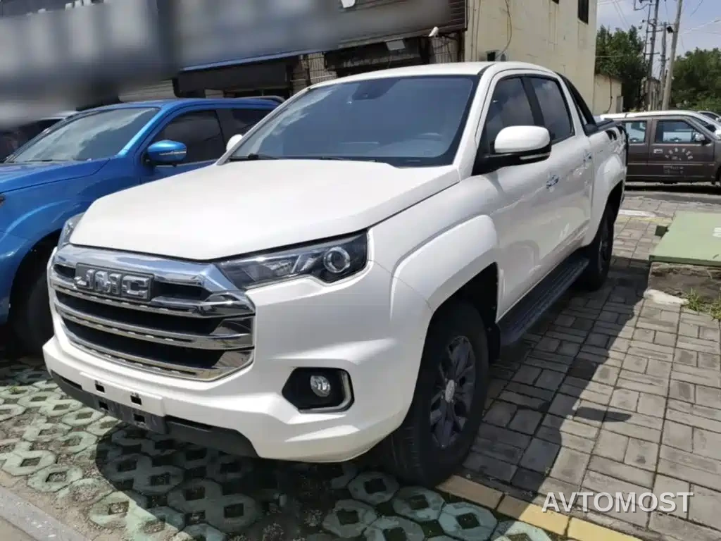 Jiangling Yuhu 7 2022 2.0T Manual Diesel 2WD Comfort Standard Wheelbase — фото 2