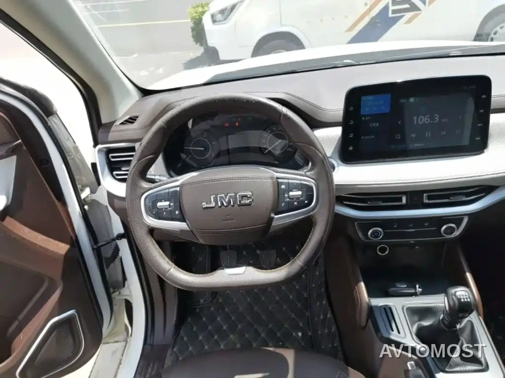 Jiangling Yuhu 7 2022 2.0T Manual Diesel 2WD Comfort Standard Wheelbase — фото 7