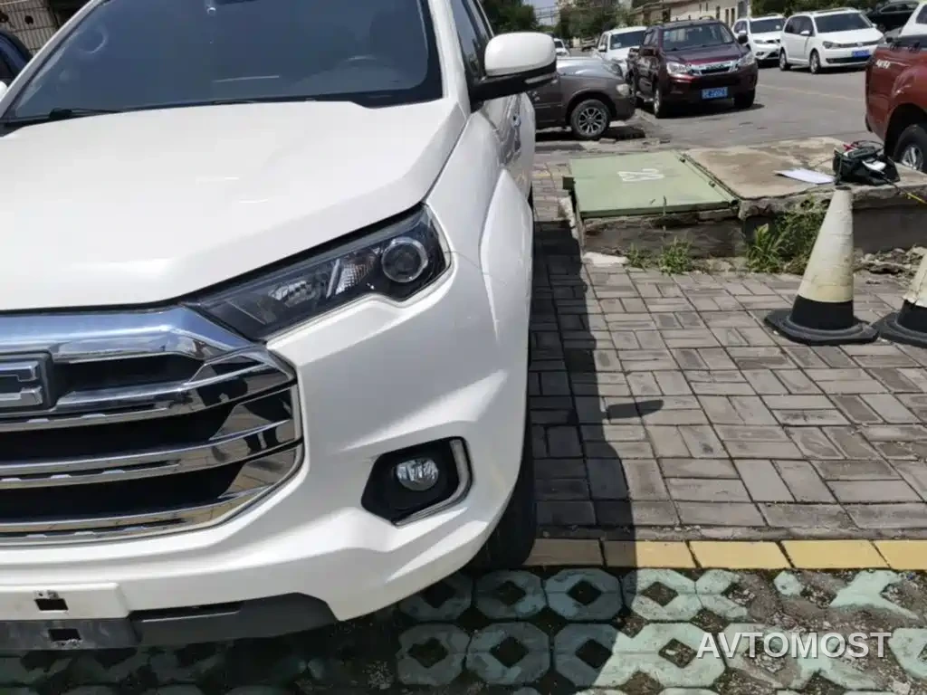 Jiangling Yuhu 7 2022 2.0T Manual Diesel 2WD Comfort Standard Wheelbase — фото 18