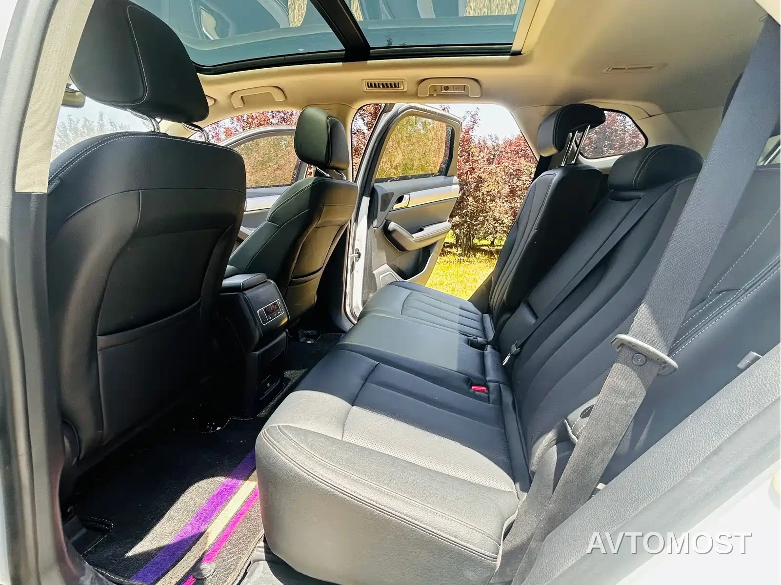 BYD Tang 2019 2.0T Automatic Smart Connect Noble 7-seater China VI — фото 5