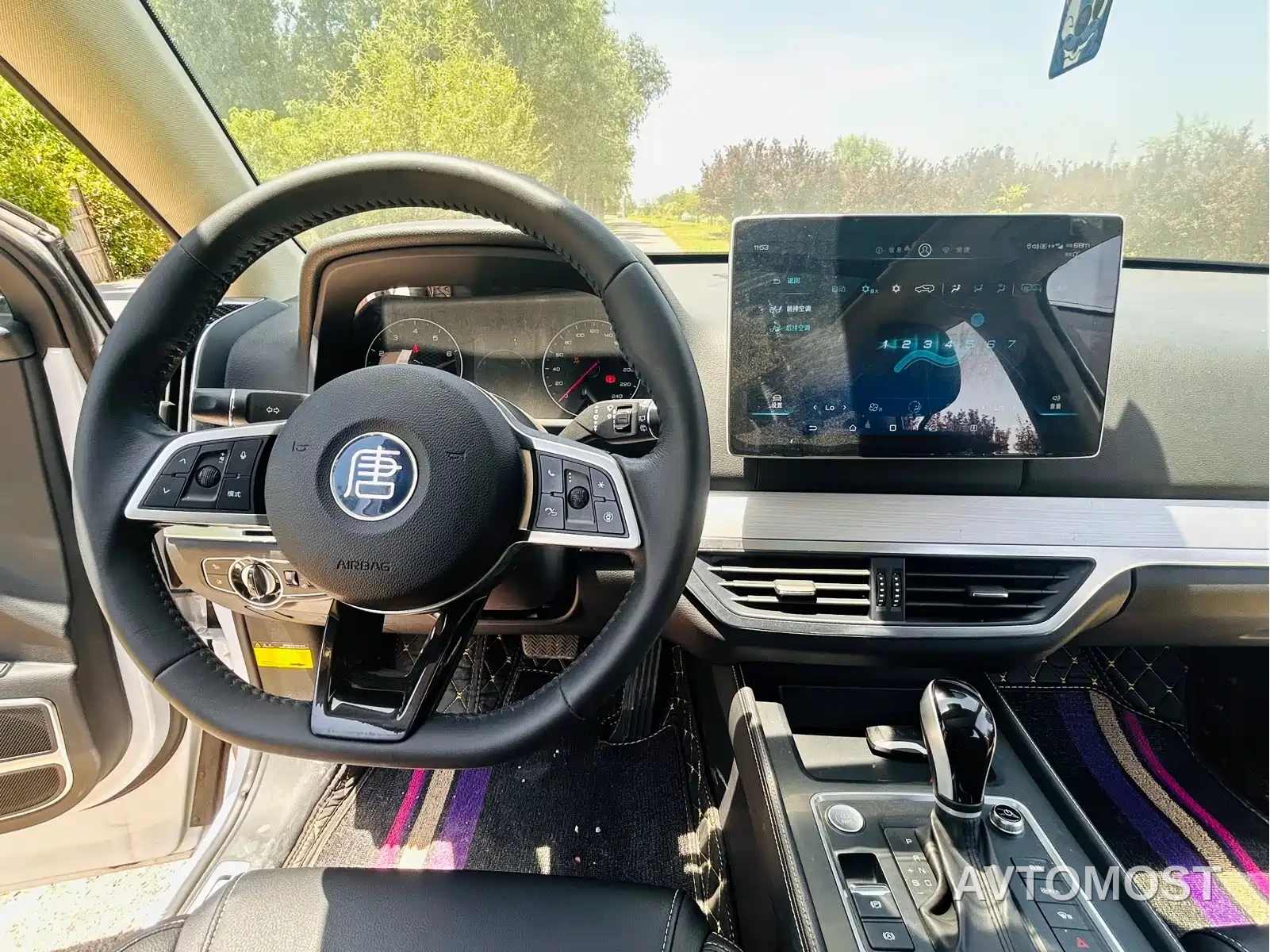BYD Tang 2019 2.0T Automatic Smart Connect Noble 7-seater China VI — фото 7
