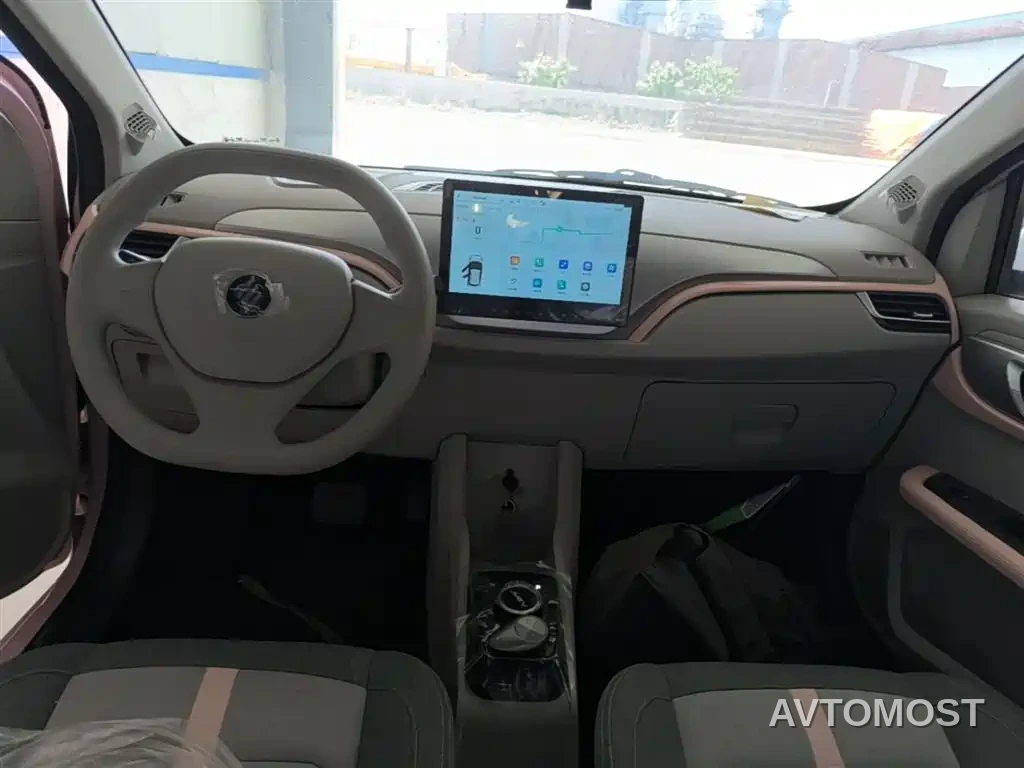 JMCG New Energy Yizhi EV3 2025 Plus 330KM Comfort — фото 10