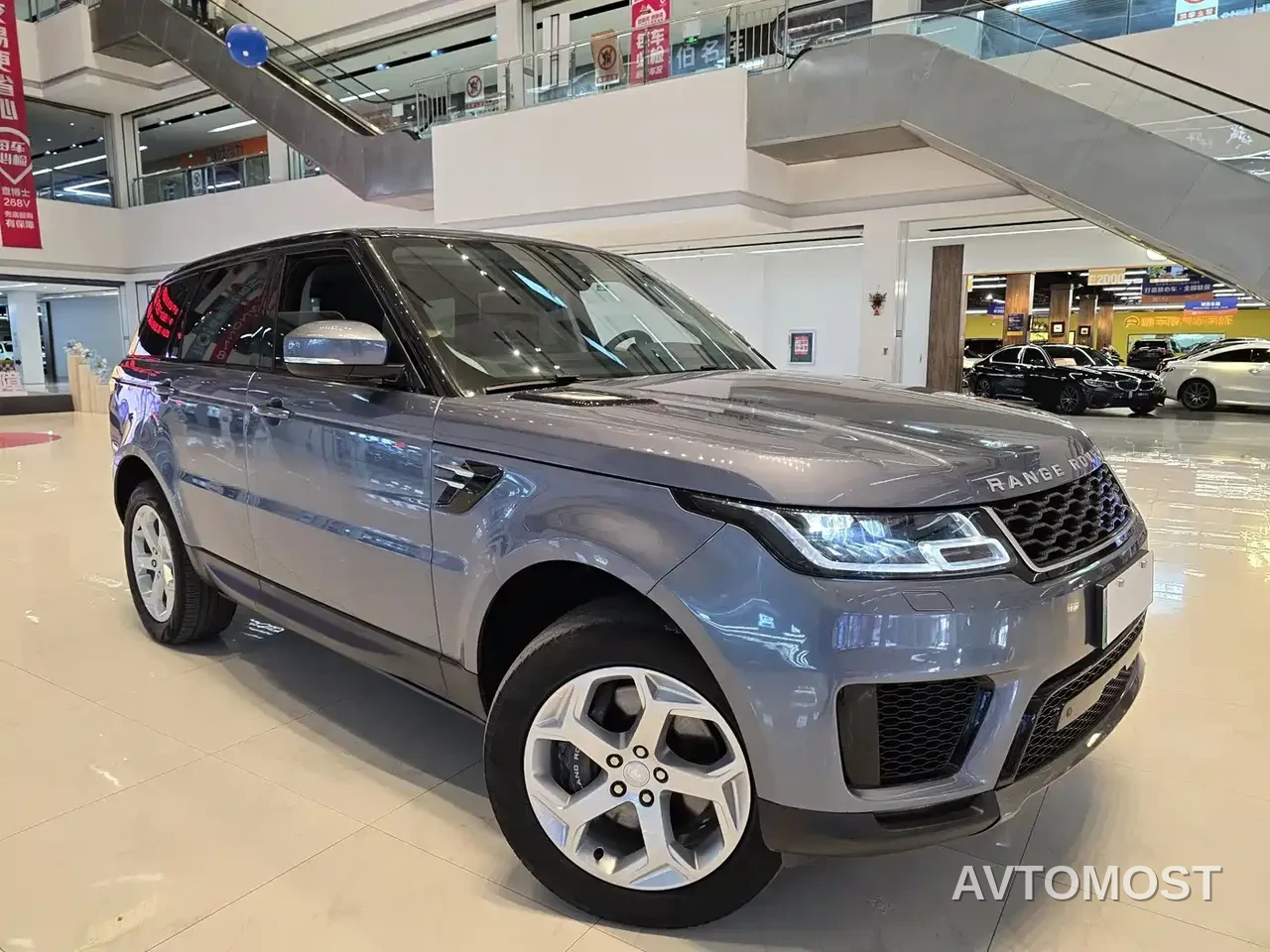Land Rover Range Rover Sport PHEV 2022 P400e SE — фото 3