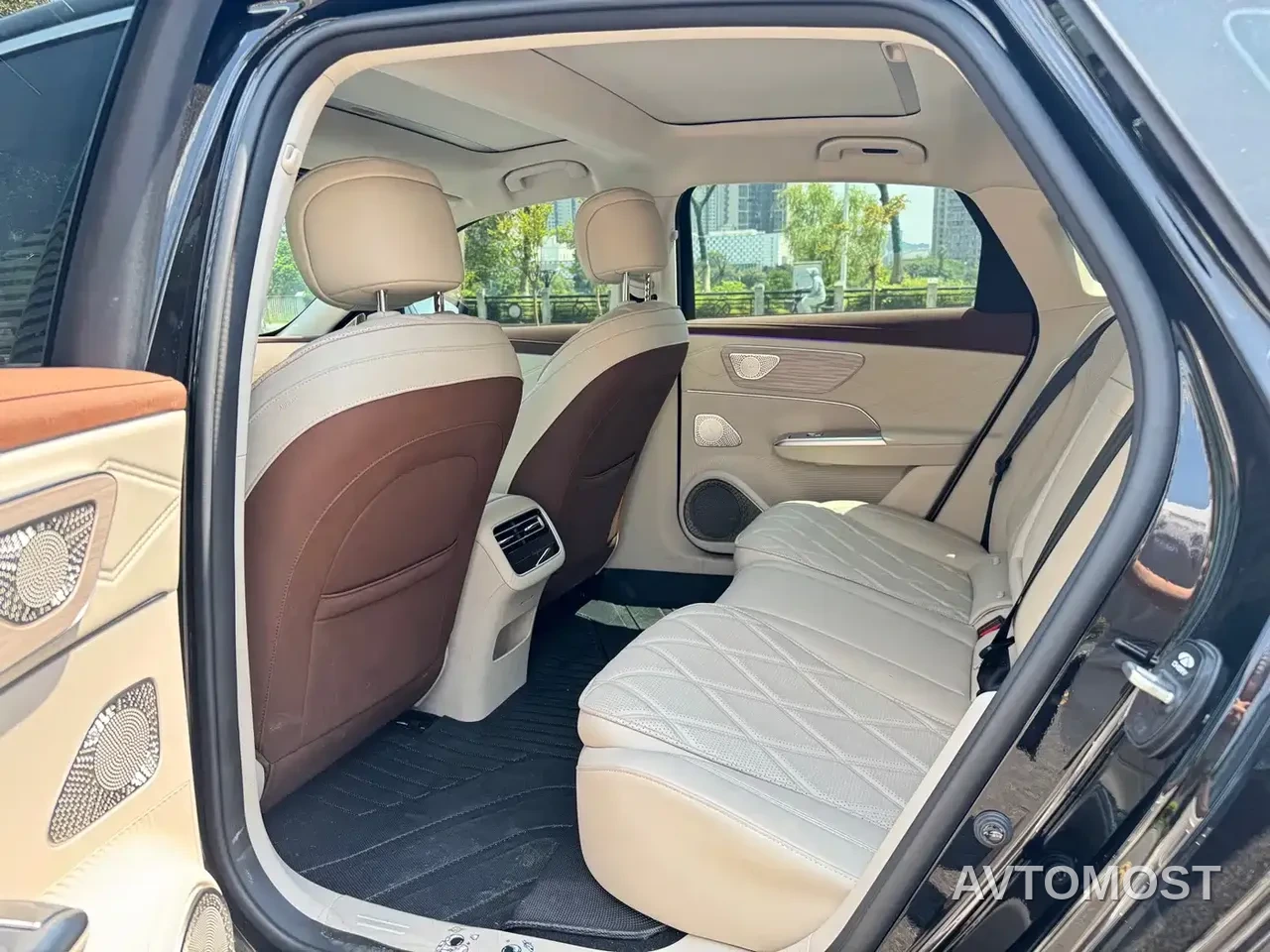 Chery Fengyun A9L 2025 260 Ultra Long Range Luxury Edition — фото 7