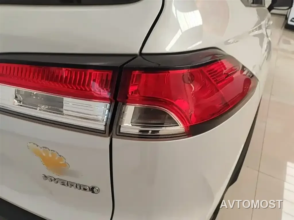 Toyota Corolla Cross 2023 Hybrid 2.0L Pioneer Edition — фото 6