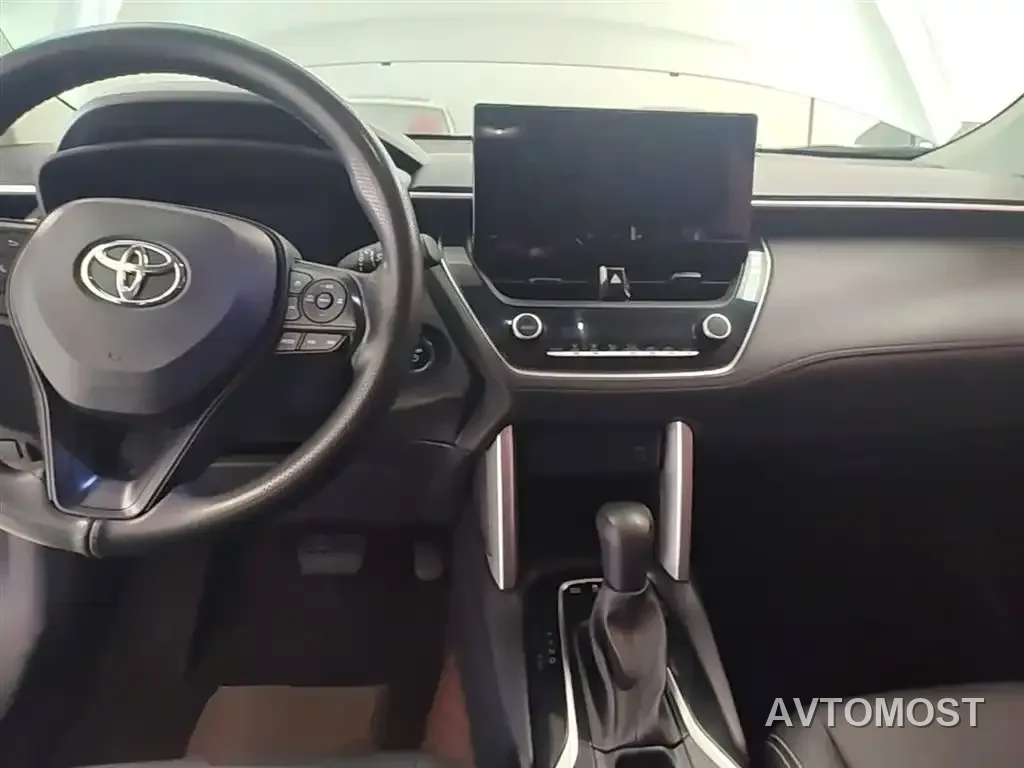 Toyota Corolla Cross 2023 Hybrid 2.0L Pioneer Edition — фото 8