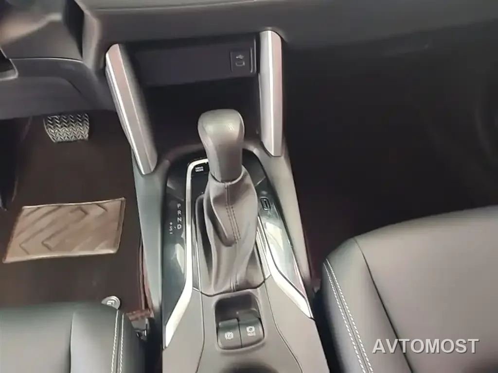 Toyota Corolla Cross 2023 Hybrid 2.0L Pioneer Edition — фото 11