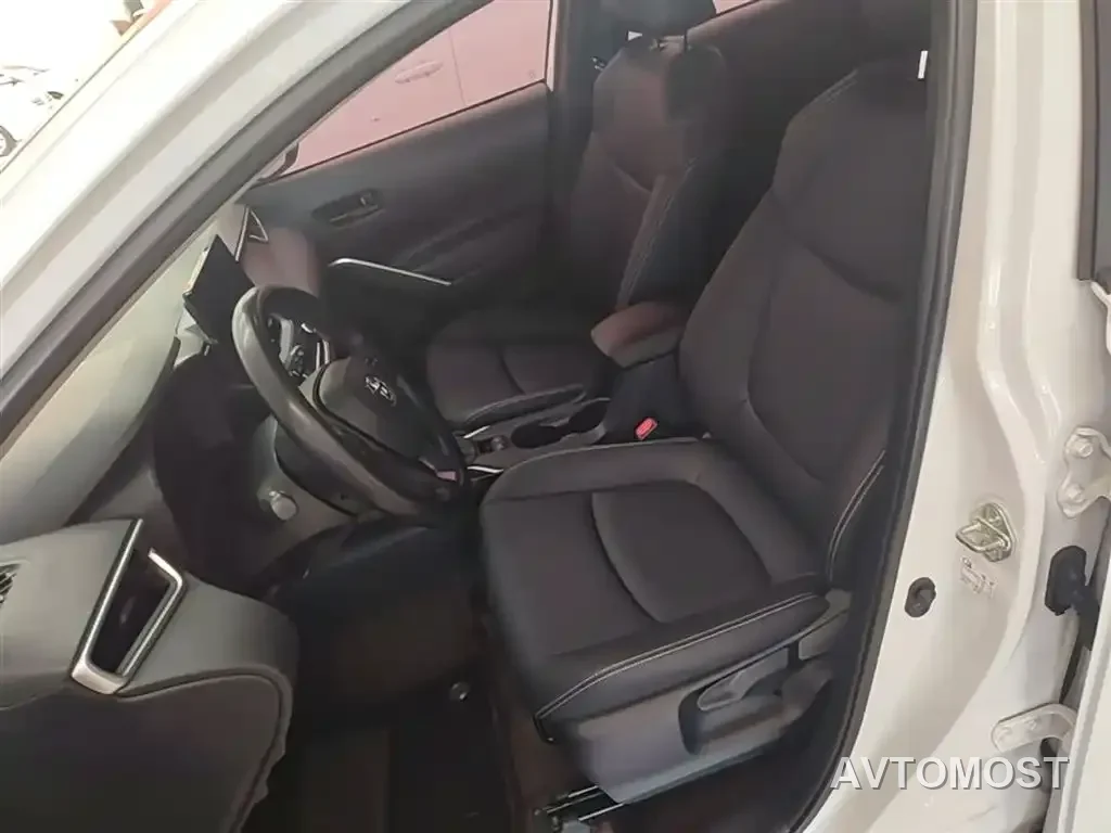 Toyota Corolla Cross 2023 Hybrid 2.0L Pioneer Edition — фото 12