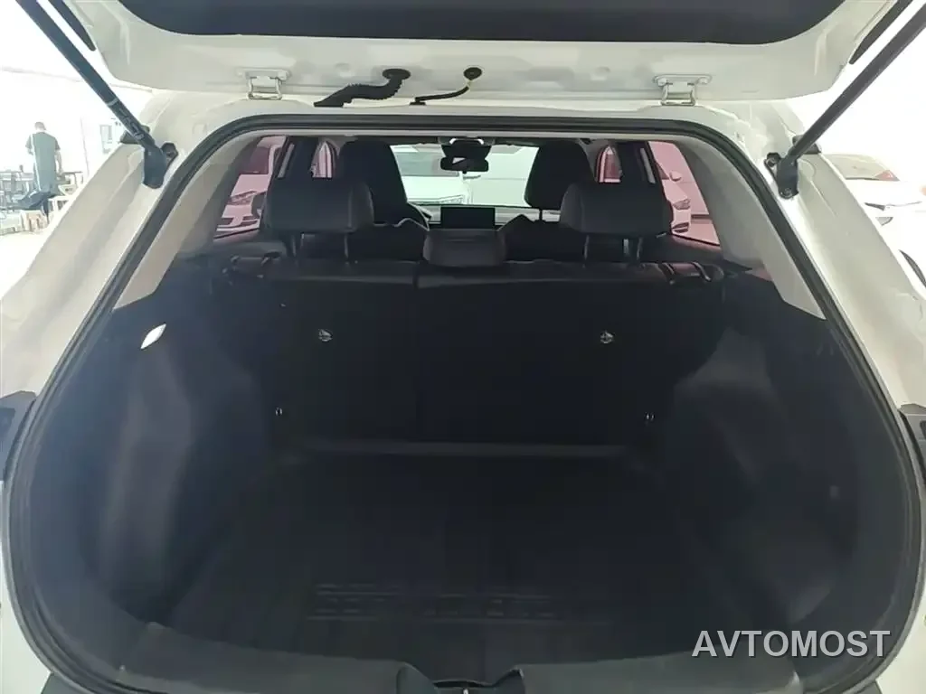 Toyota Corolla Cross 2023 Hybrid 2.0L Pioneer Edition — фото 16