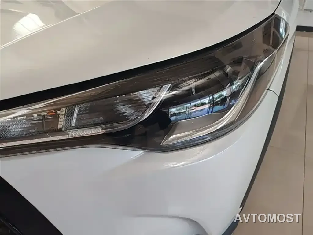 Toyota Corolla Cross 2023 Hybrid 2.0L Pioneer Edition — фото 20