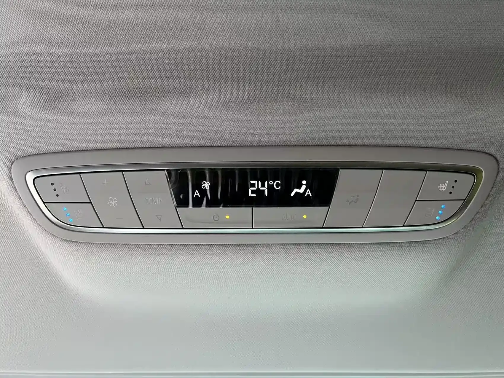 Buick GL8 2025 Model Landglory Smart Edition — фото 10