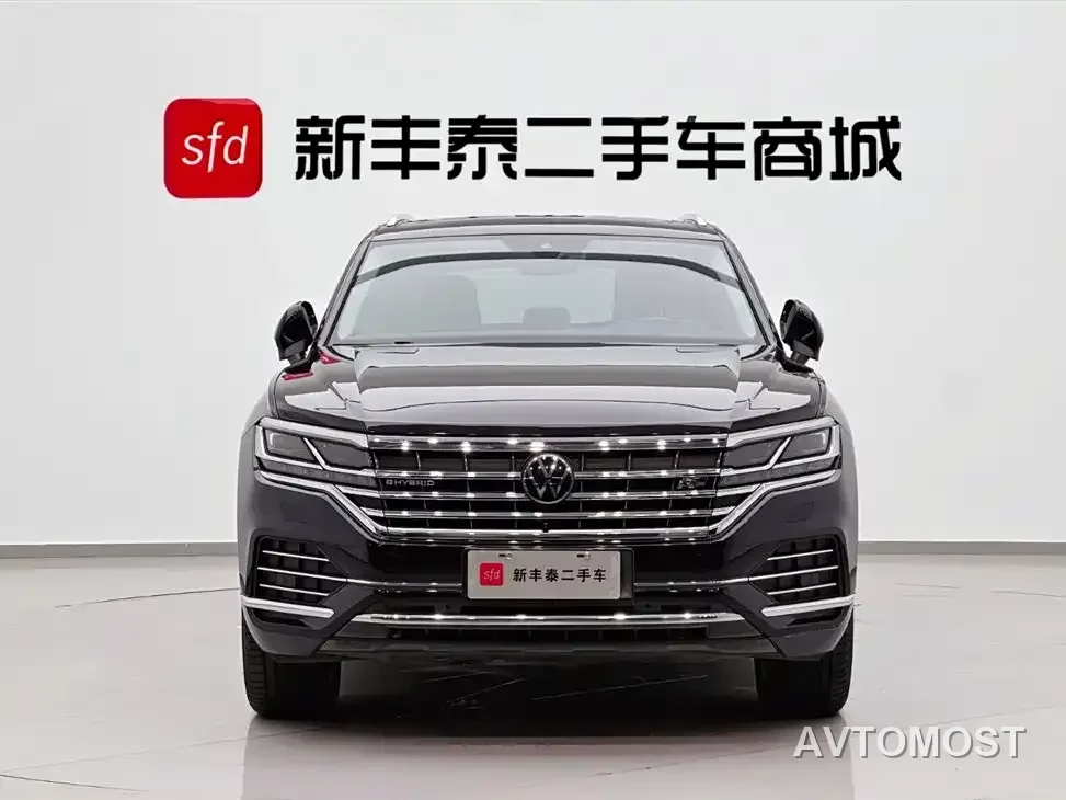 Volkswagen Touareg New Energy 2021 eHybrid — фото 2