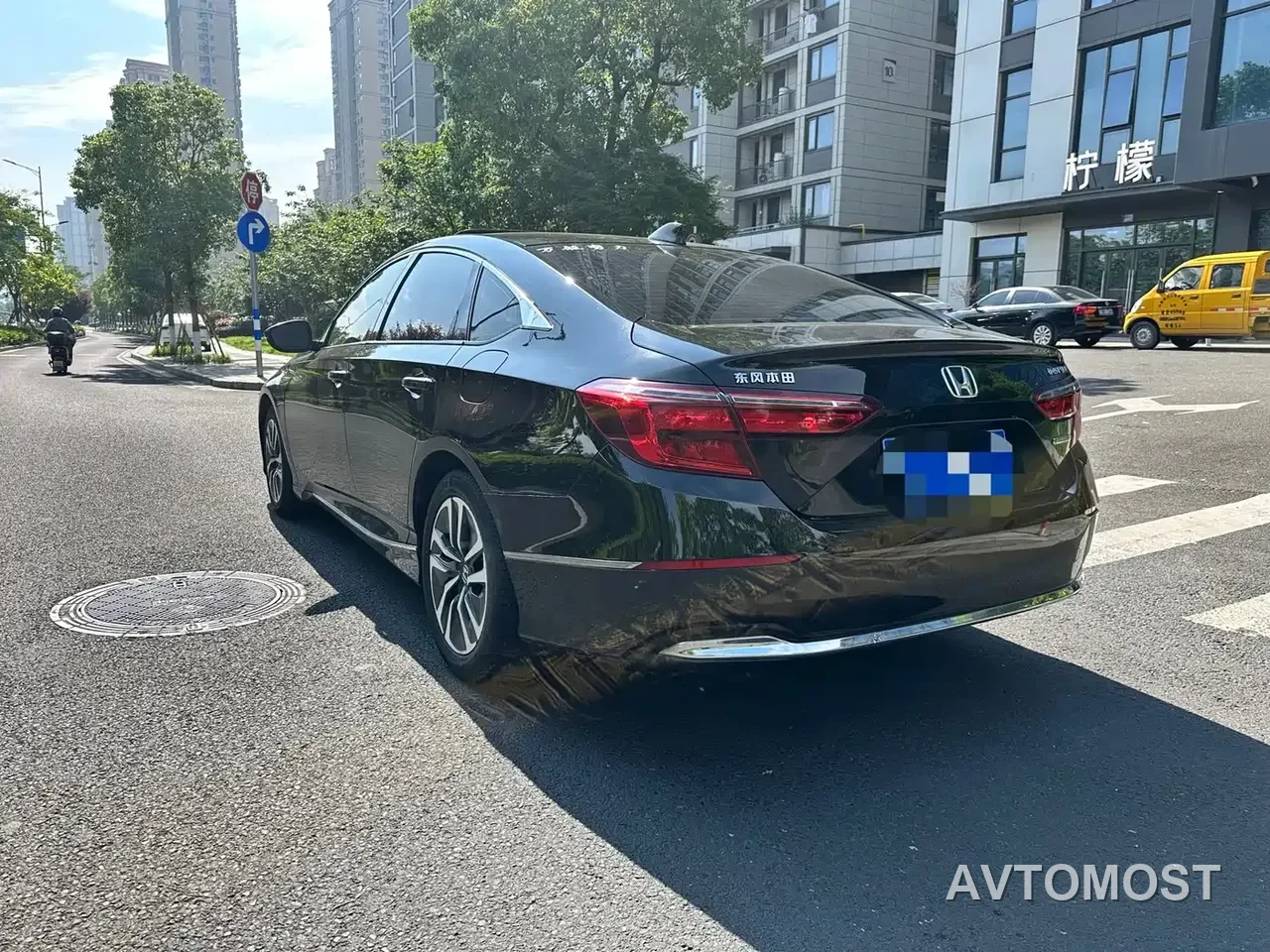 Honda Inspire 2022 Sharp Hybrid 2.0L Pure Elegance — фото 4