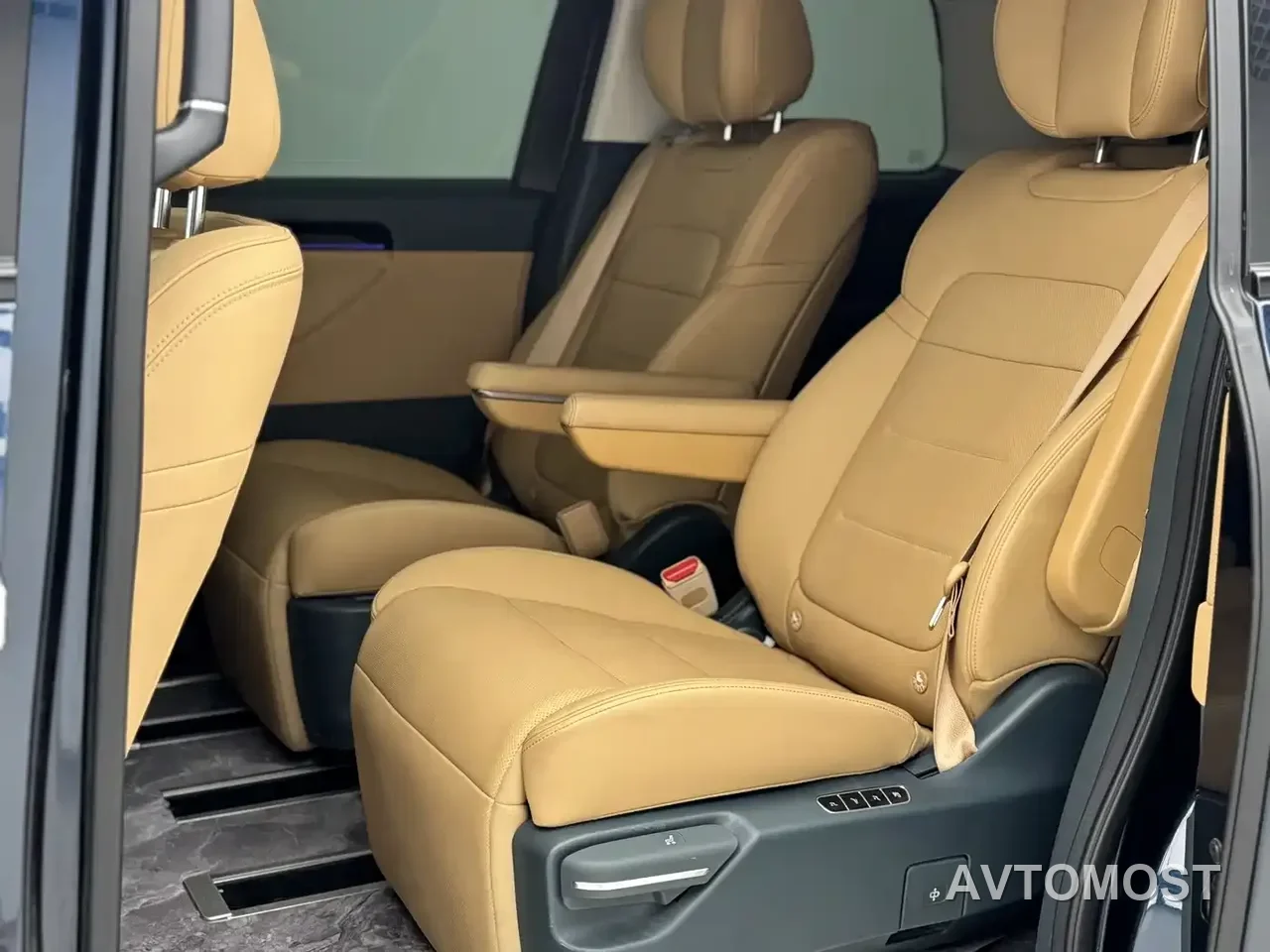 GAC Trumpchi E8 NEV 2024 Model 150km MAX — фото 6