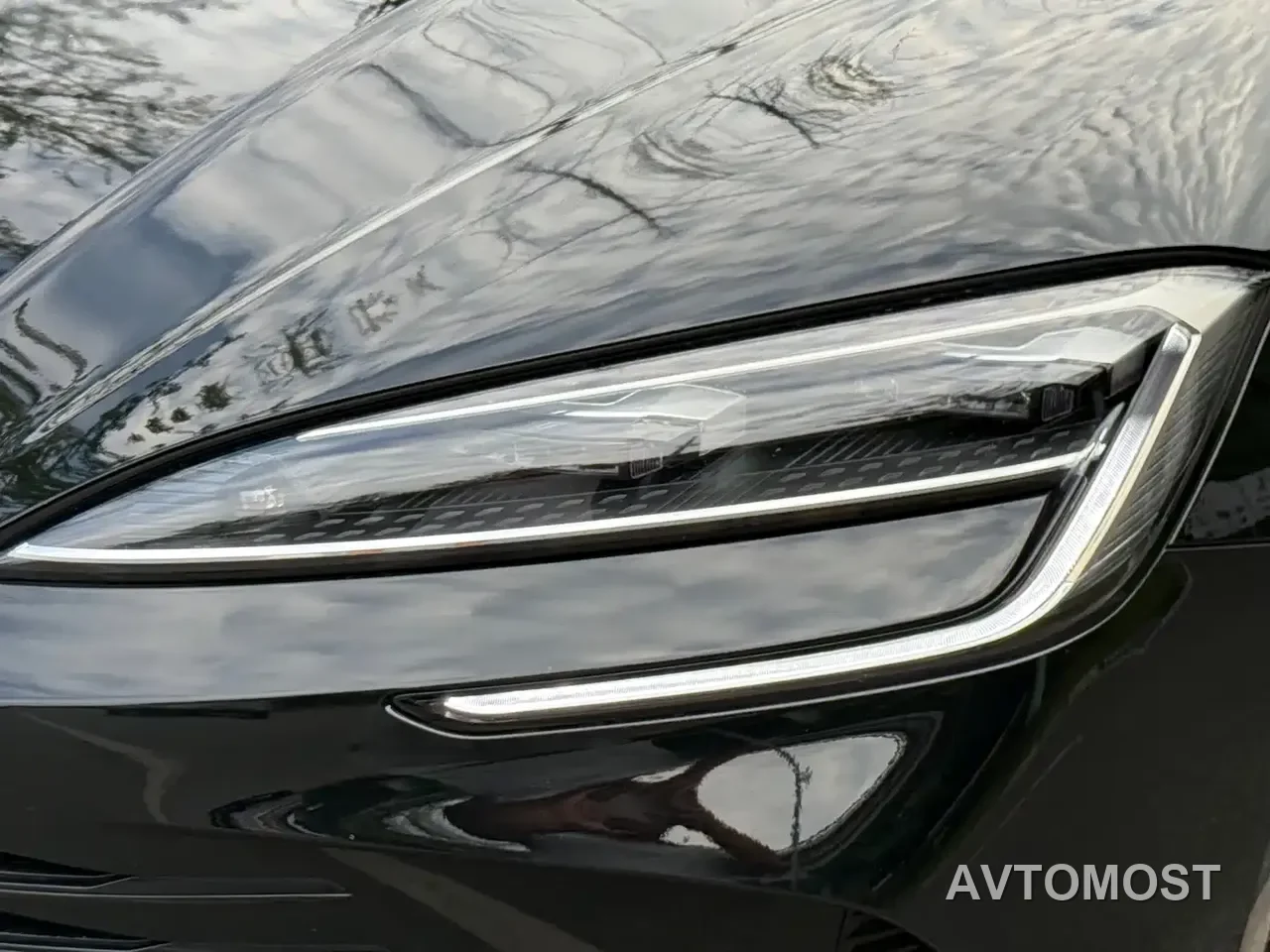 BYD Seal 2024 Glory Edition DM-i 1.5L 121km Prestige — фото 3