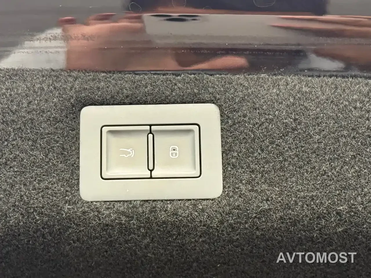 BYD Seal 2024 Glory Edition DM-i 1.5L 121km Prestige — фото 15