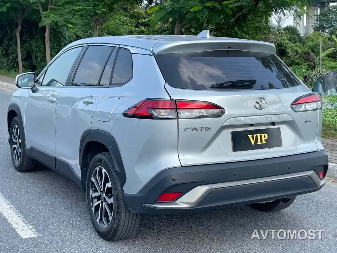 Toyota Frontlander 2024 2.0L Smart Hybrid Dual Engine Luxury Edition — фото 4