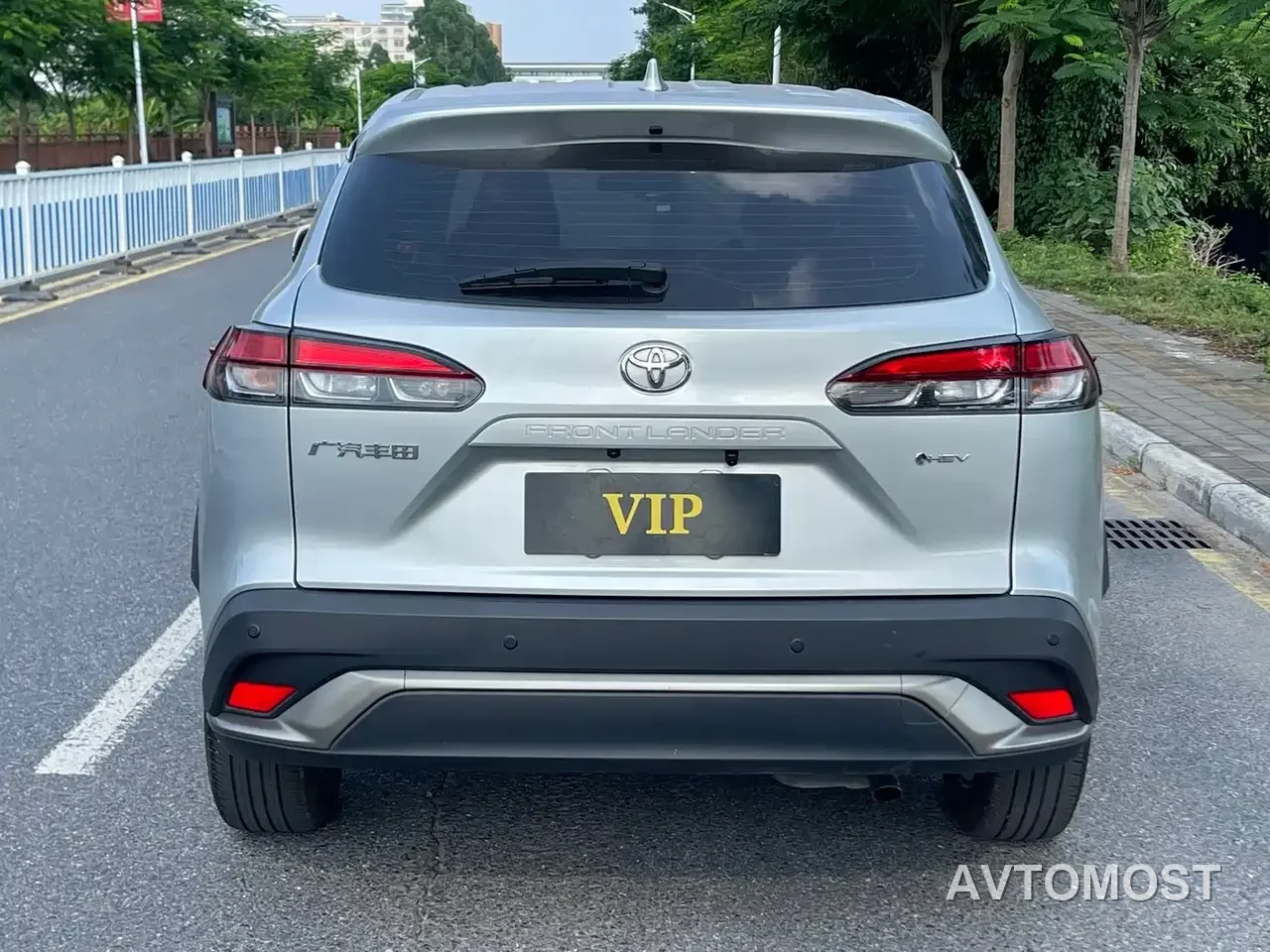 Toyota Frontlander 2024 2.0L Smart Hybrid Dual Engine Luxury Edition — фото 5