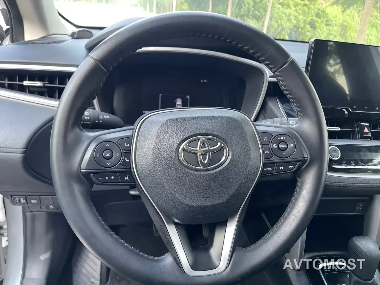 Toyota Frontlander 2024 2.0L Smart Hybrid Dual Engine Luxury Edition — фото 25