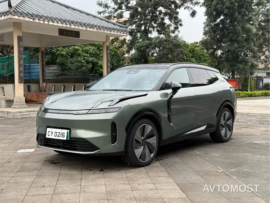 Lynk & Co 08 EM-P 2023 220km 4WD Performance Halo