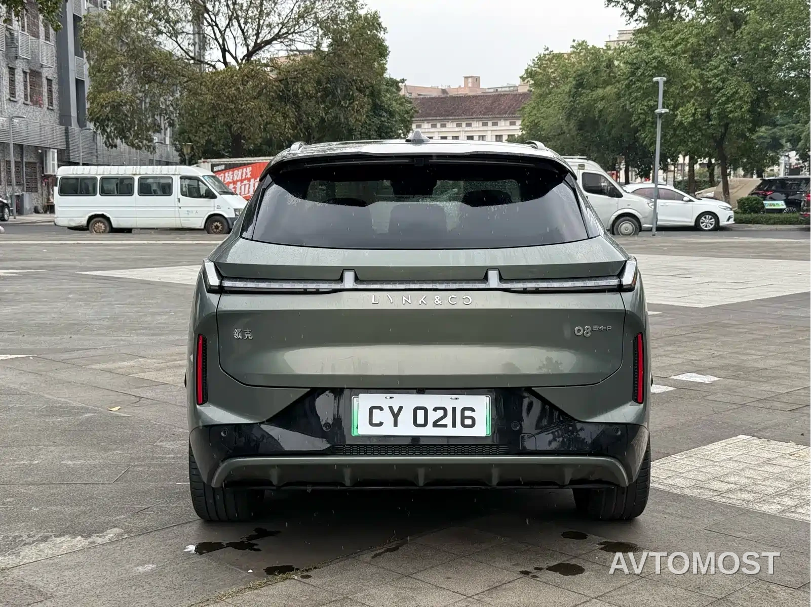 Lynk & Co 08 EM-P 2023 220km 4WD Performance Halo — фото 7