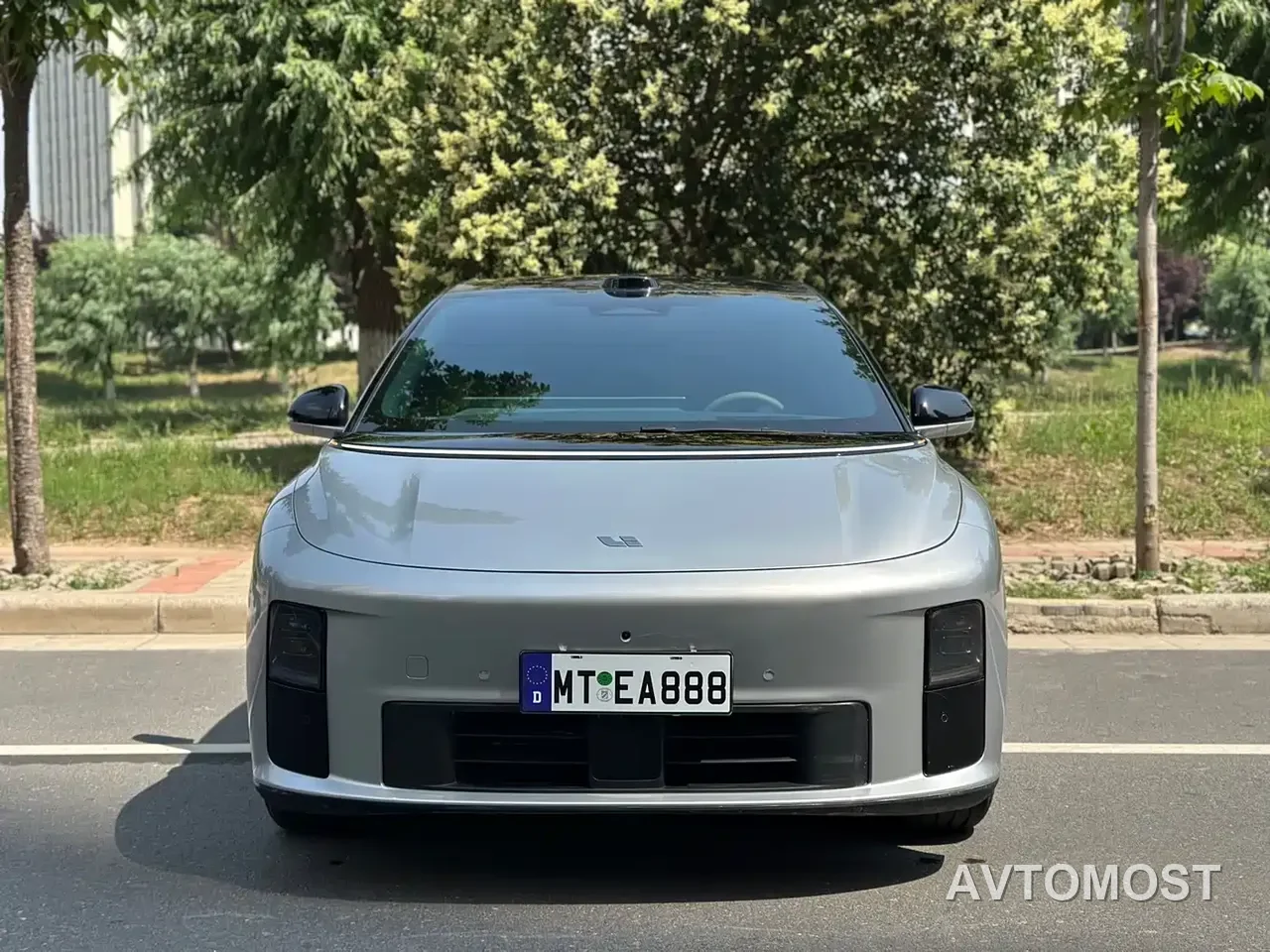 Li Auto i6 2025 2WD Base Model — фото 11