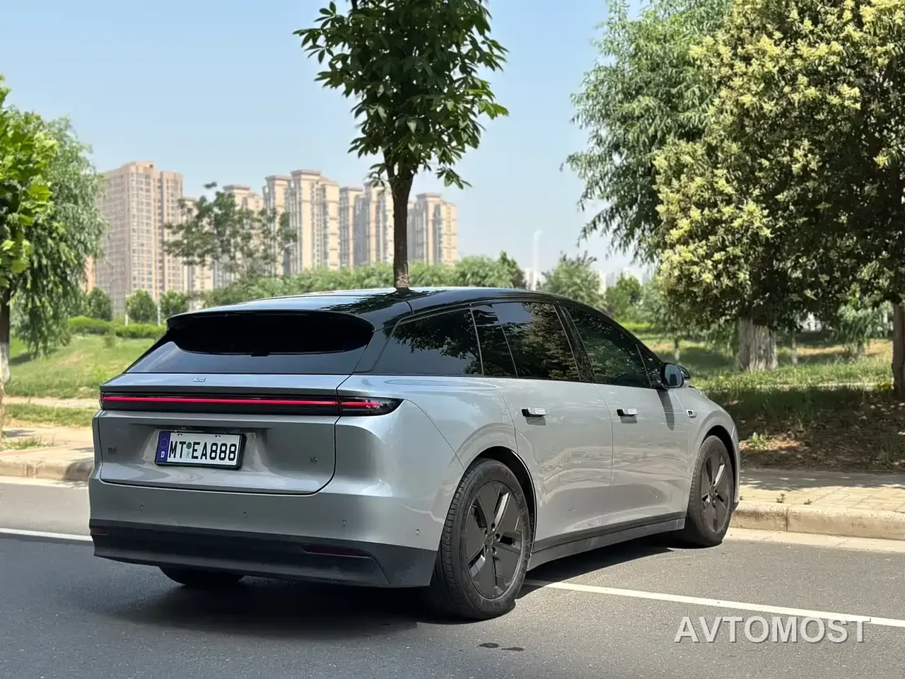 Li Auto i6 2025 2WD Base Model — фото 4
