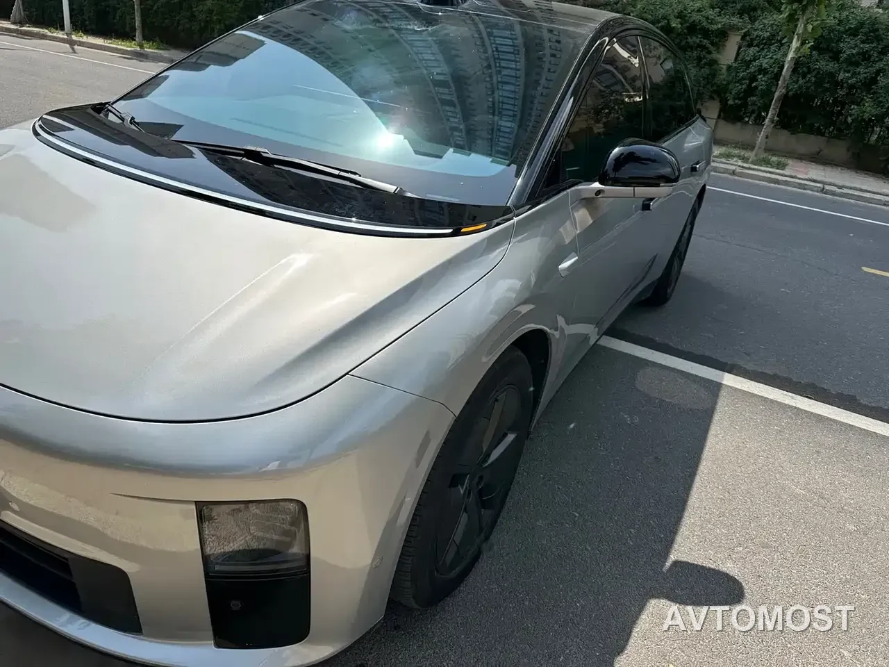 Li Auto i6 2025 2WD Base Model — фото 15