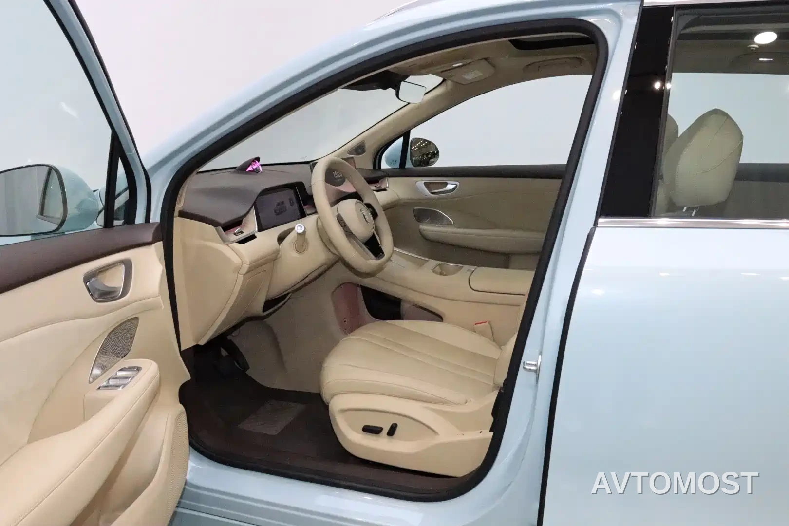 Shangjie SUV 2025 Model Extended Range Pro — фото 13
