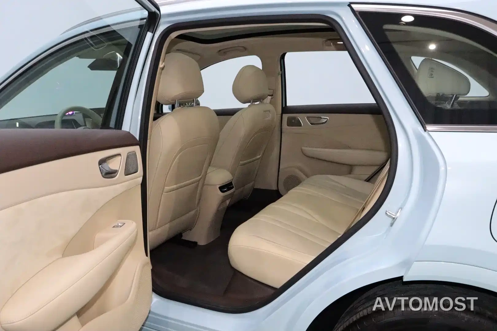 Shangjie SUV 2025 Model Extended Range Pro — фото 14