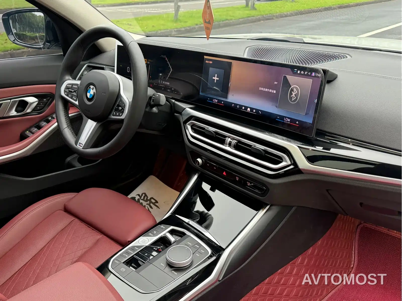 BMW 3 Series 2024 320Li M Sport Package — фото 8