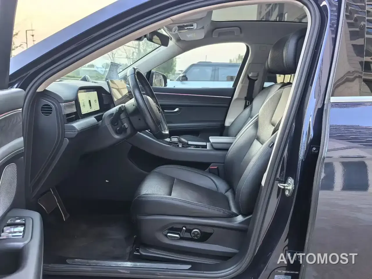 AITO M5 2022 Extended Range AWD Flagship — фото 4