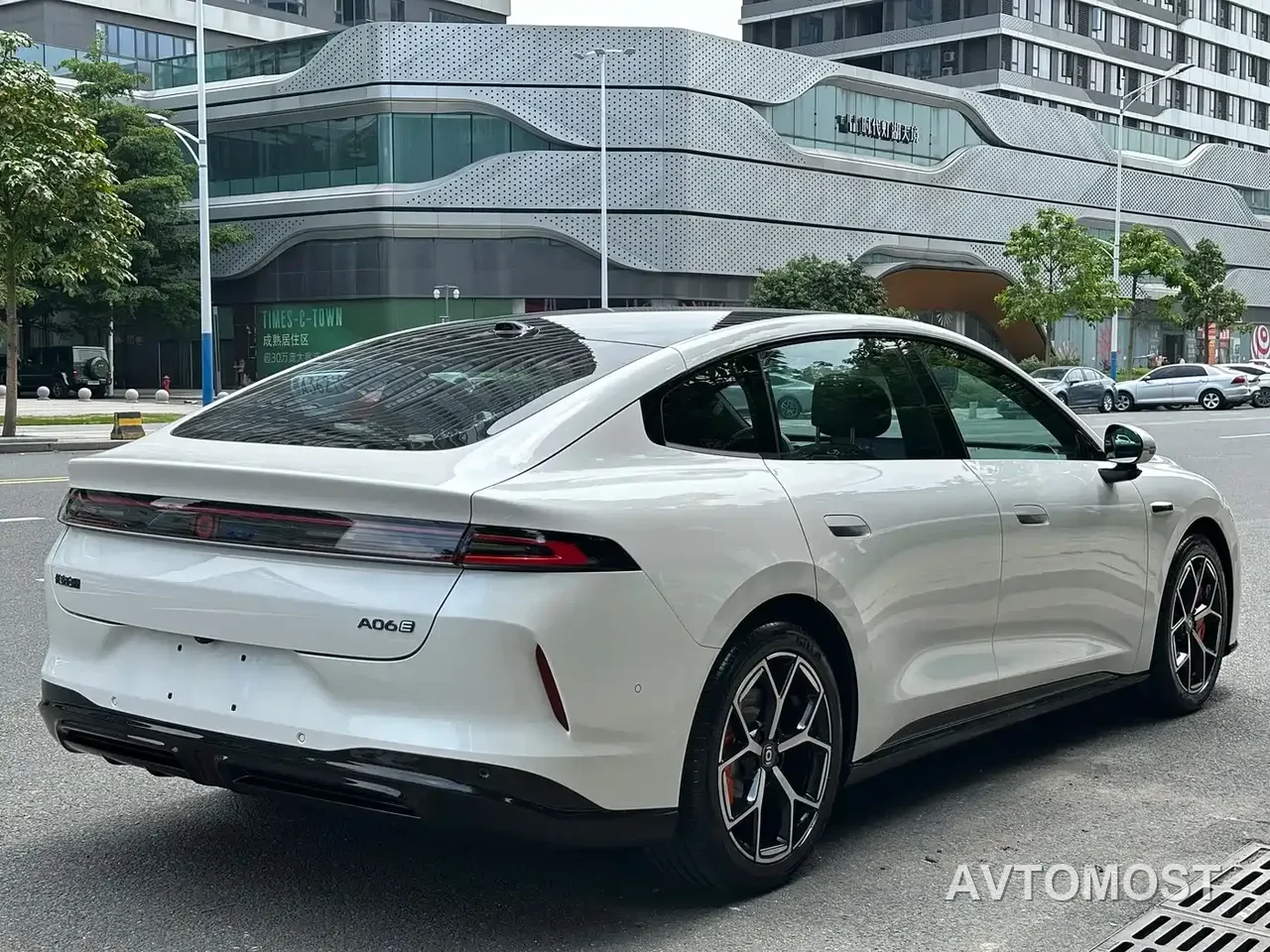 Changan Qiyuan A06 2025 210kW Pure Electric — фото 3