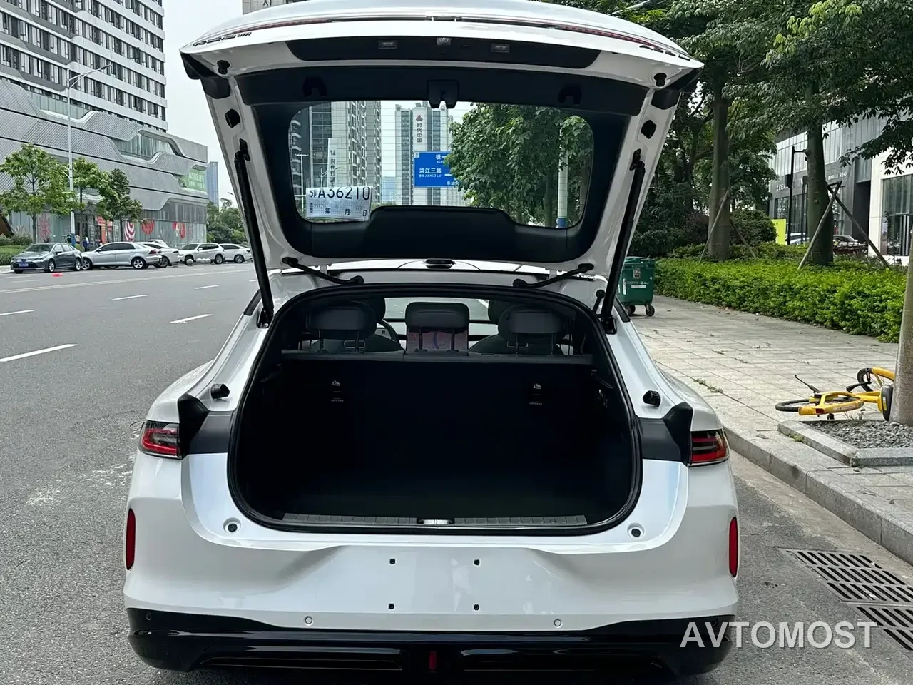 Changan Qiyuan A06 2025 210kW Pure Electric — фото 12