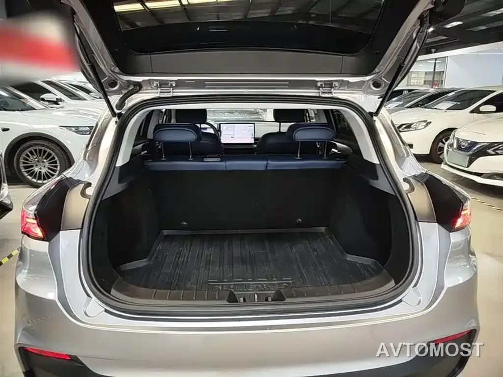 Geely Geometry M6 2022 450 New Intelligence Edition — фото 14