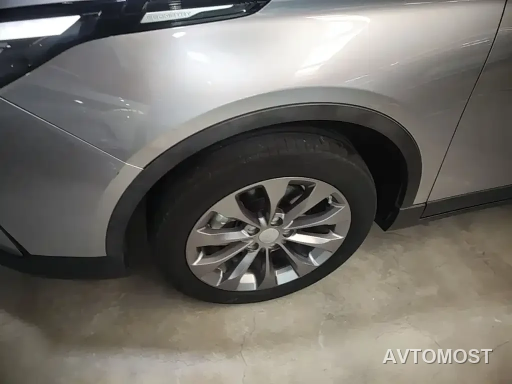 Geely Geometry M6 2022 450 New Intelligence Edition — фото 17