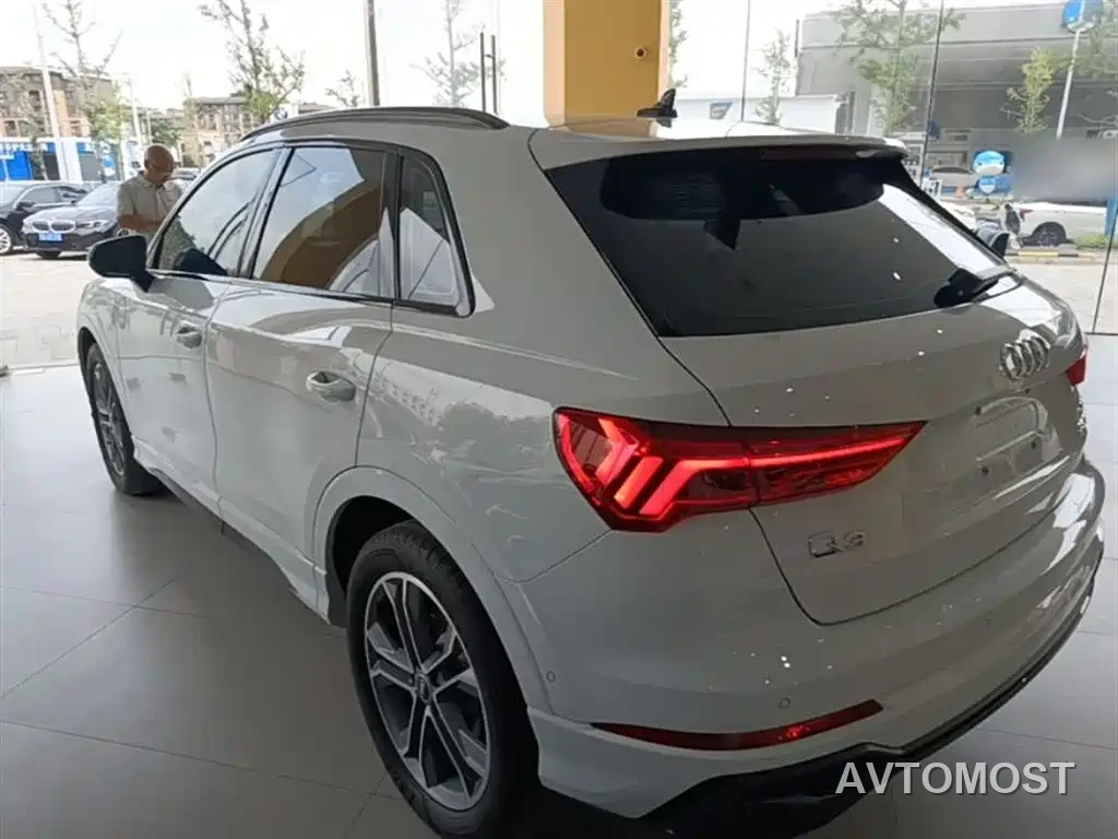 Audi Q3 2023 35 TFSI Fashion Dynamic (1.4T) — фото 5