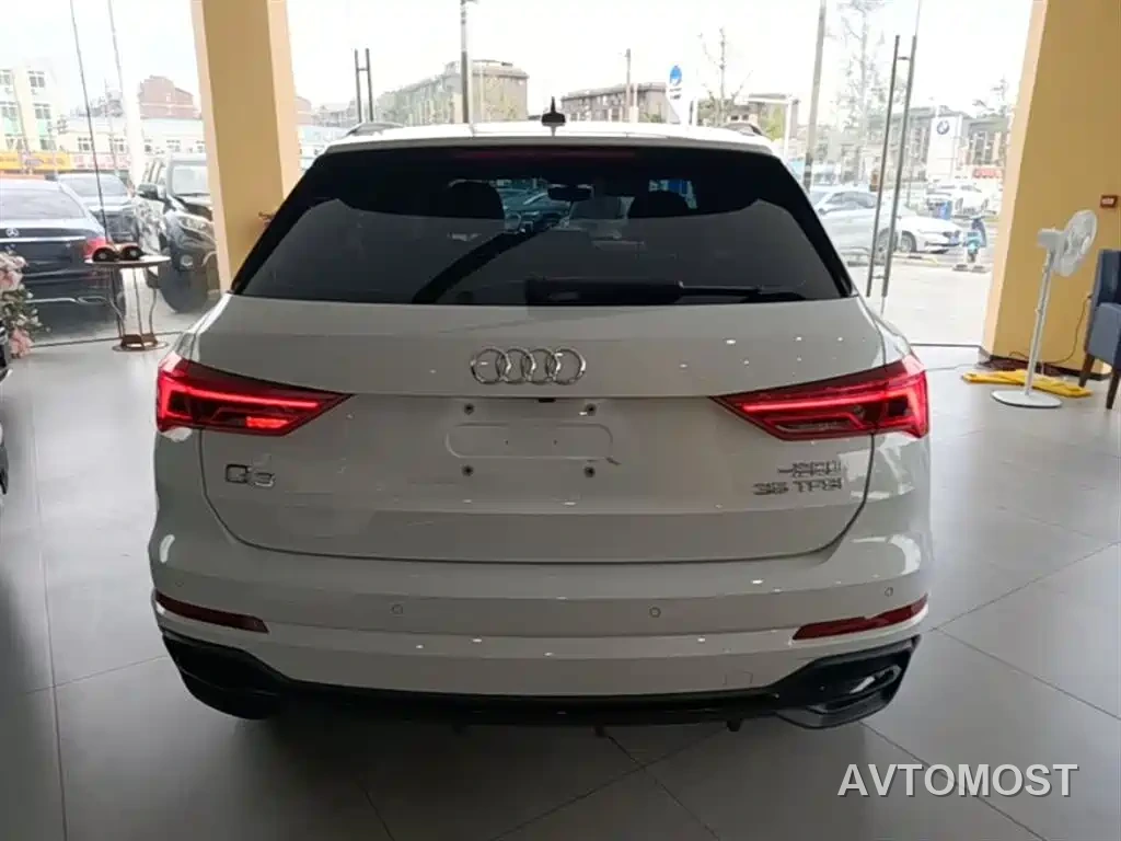 Audi Q3 2023 35 TFSI Fashion Dynamic (1.4T) — фото 6