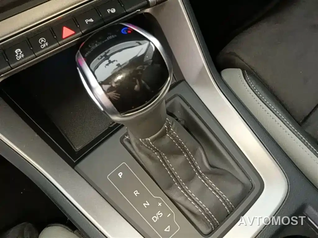 Audi Q3 2023 35 TFSI Fashion Dynamic (1.4T) — фото 14