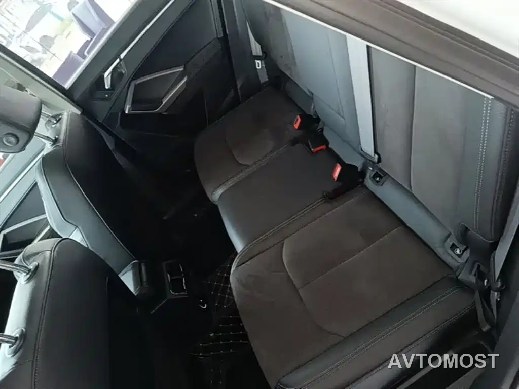 Audi Q3 2023 35 TFSI Fashion Dynamic (1.4T) — фото 17