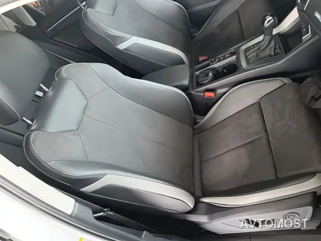 Audi Q3 2023 35 TFSI Fashion Dynamic (1.4T) — фото 25