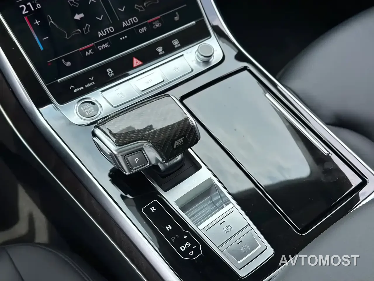 Audi Q8 2021 Model 55 TFSI Premium Dynamic — фото 13