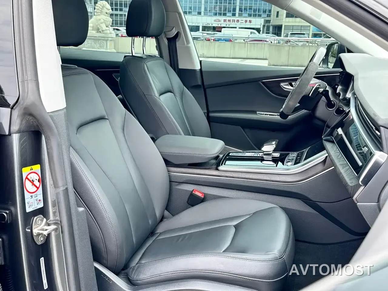 Audi Q8 2021 Model 55 TFSI Premium Dynamic — фото 19