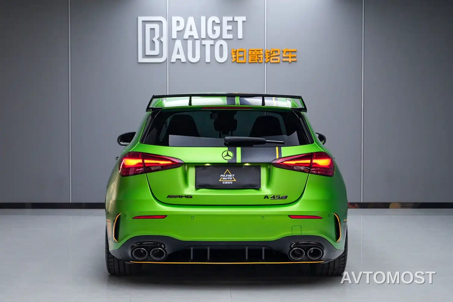 Mercedes-Benz A-Class AMG (Import) 2024 AMG A 45 S 4MATIC+ Magic Flame Green Special Edition — фото 3