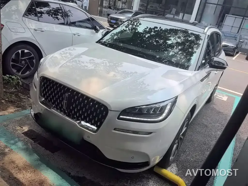 Lincoln Adventurer NEV 2021 PHEV AWD e-Elegance Edition — фото 2